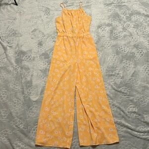 H&M size 14 year old never wore